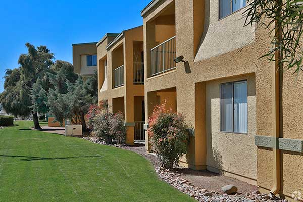 silverado apartment complex exterior photo 1, Exterior