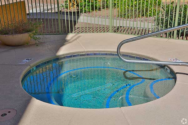 silverado apartment complex community jacuzzi, Exterior